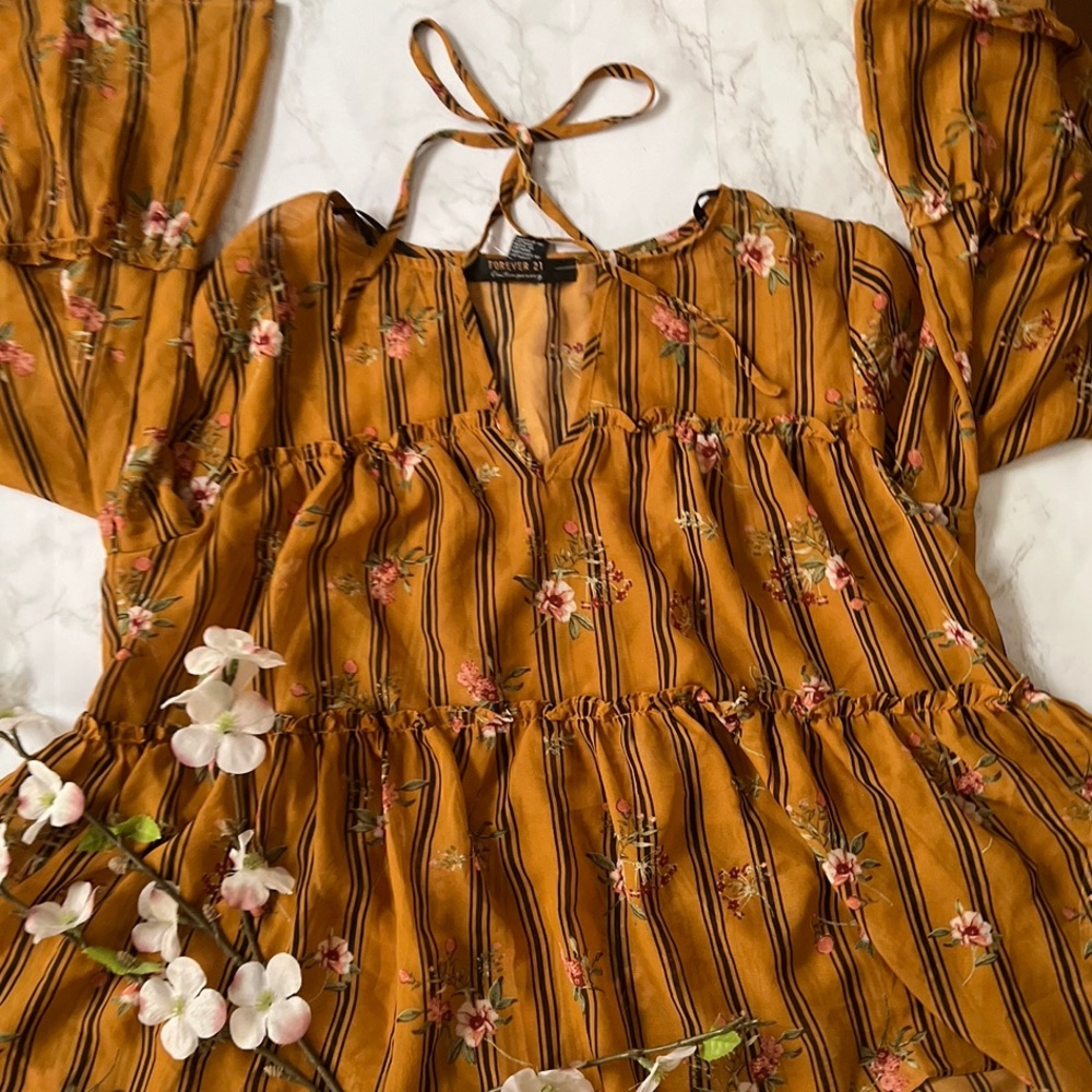 Lose shirt gold